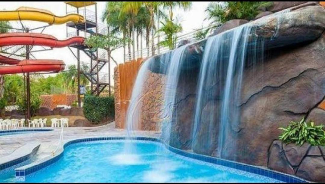 Golden Dolphin Grand Hotel Suite Particular Caldas Novas Exteriér fotografie
