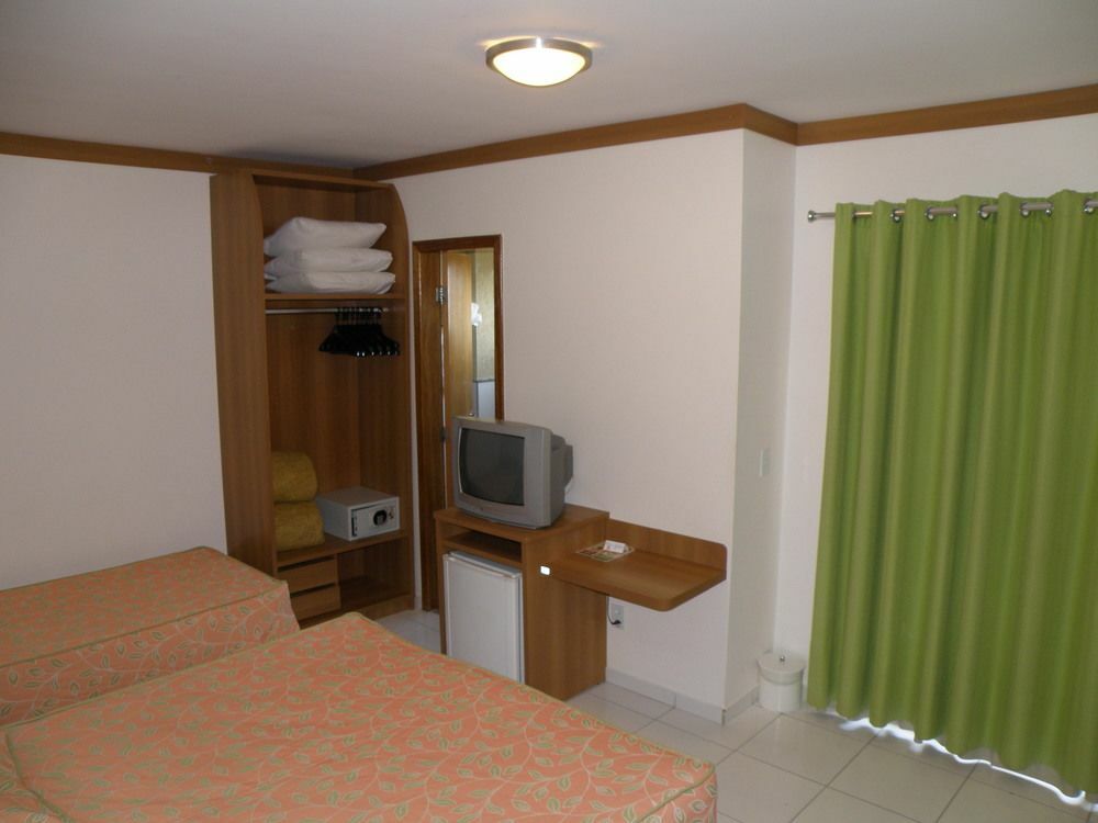 Golden Dolphin Grand Hotel Suite Particular Caldas Novas Exteriér fotografie
